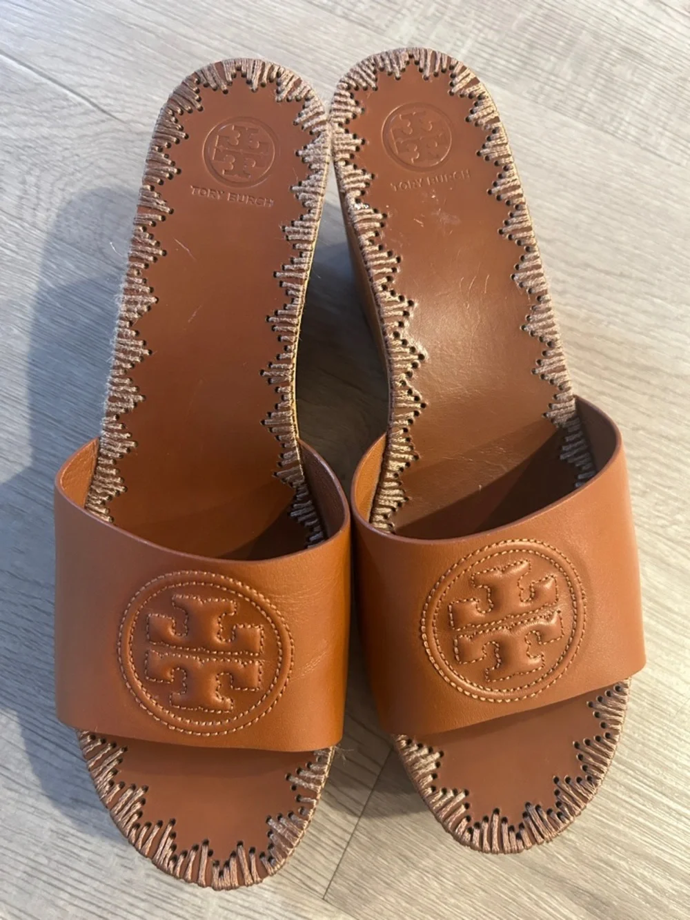 TORY BURCH | Women’s Leather Wedges Sandals